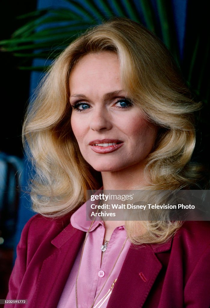 Lynda Day George appearing in the ABC tv movie 'Casino', aka 'SS