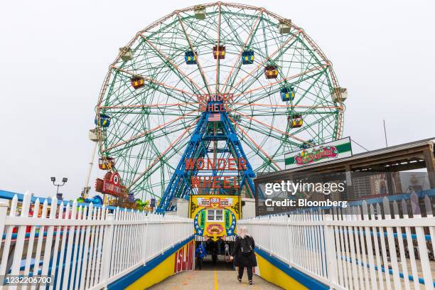 The Wonder Wheel ferris wheel at Deno's Wonder Wheel Amusement Park in the Coney Island neighborhood in the Brooklyn borough of New York, U.S., on...