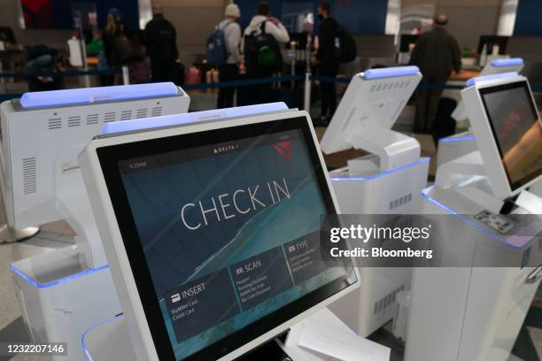 Delta Flight Check In 2,100 Delta Denver Stock Photos, High-Res Pictures, and Images - Getty ...