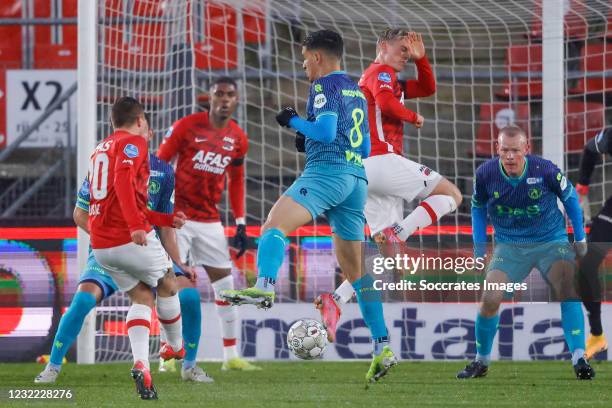 Jordy Clasie of AZ Alkmaar scores 1-0, Myron Boadu of AZ Alkmaar, Abdou Harroui of Sparta Rotterdam, Tom Beugelsdijk of Sparta Rotterdam, Albert...