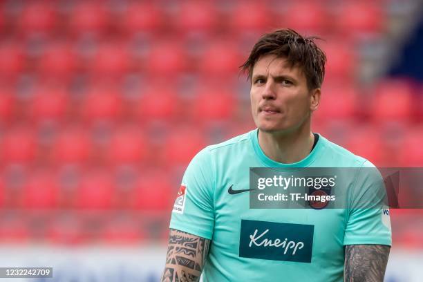 Goalkeeper Kevin Mueller of 1.FC Heidenheim 1846 Looks on during the Second Bundesliga match between 1. FC Heidenheim 1846 and SpVgg Greuther Fürth...