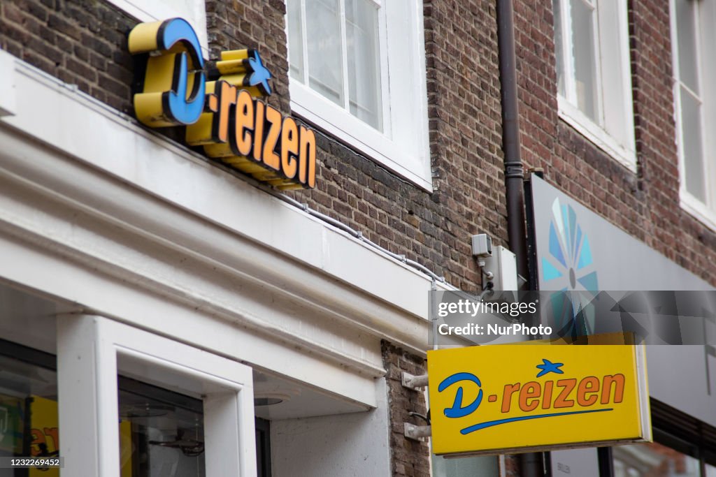 D-reizen Declared Bankruptcy