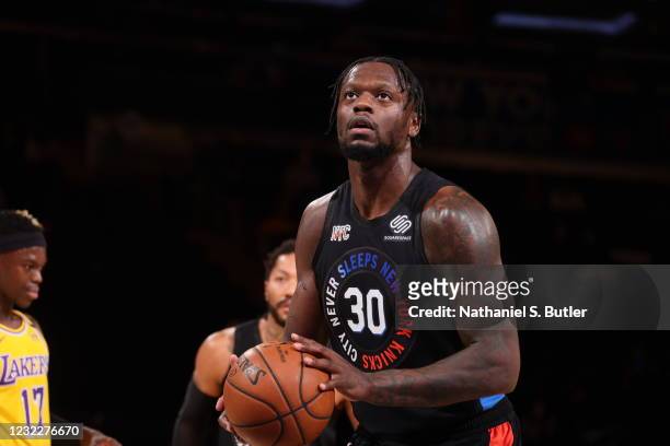 Julius Randle of the New York Knicks shoots a free throw during the game against the Los Angeles Lakers on April 12, 2021 at Madison Square Garden in...