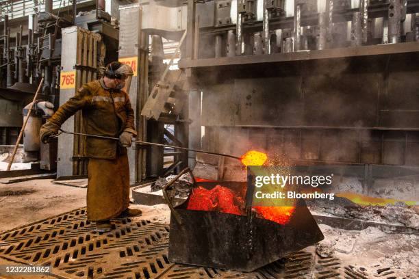 Slagger Slag Furnace Photos and Premium High Res Pictures - Getty Images