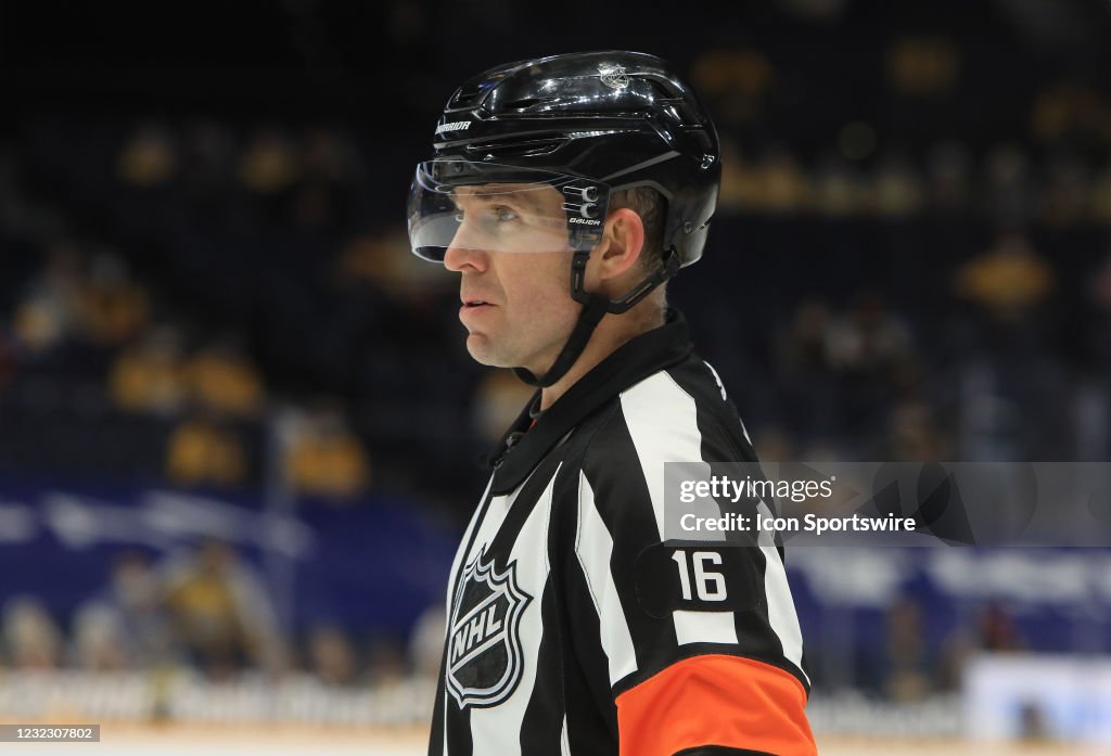 NHL: APR 11 Stars at Predators