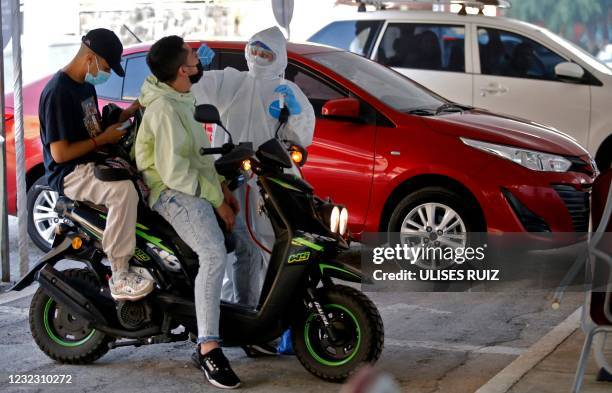 Motorcycle Lab Testing Motorcycle Lab Photos and Premium High Res Pictures - Getty Images