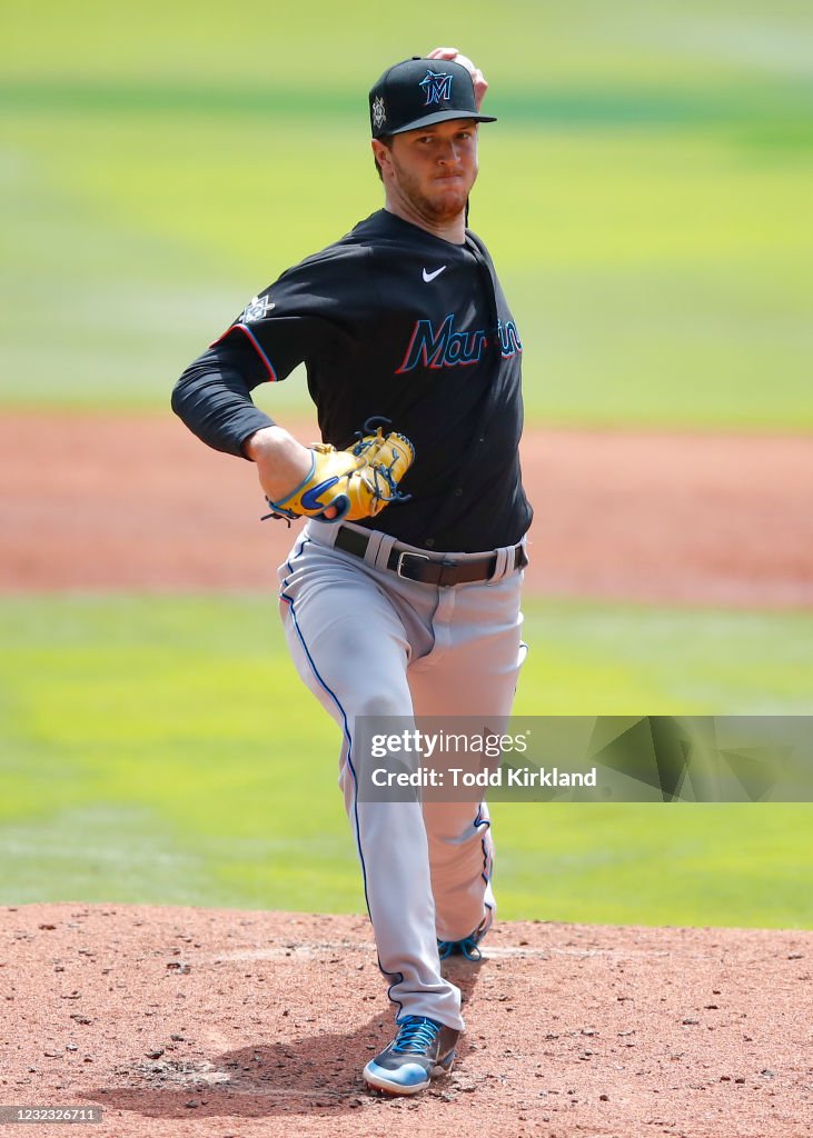 Miami Marlins v Atlanta Braves
