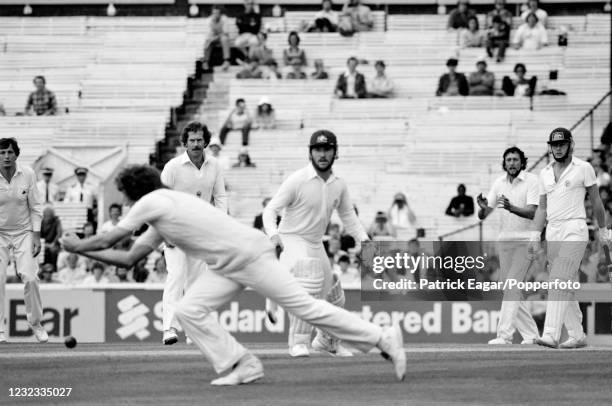 Dirk Wellham of Australia is dropped on 18 by Bob Willis of England off the bowling of Ian Botham during his innings of 103 in the 6th Test match...