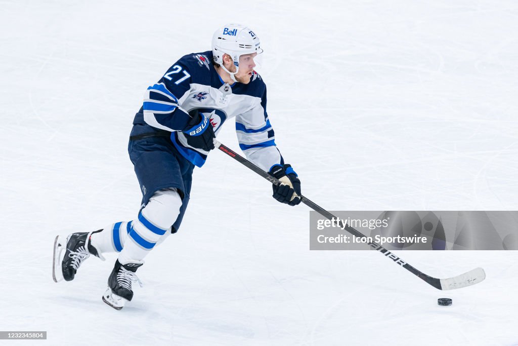 NHL: APR 15 Jets at Maple Leafs