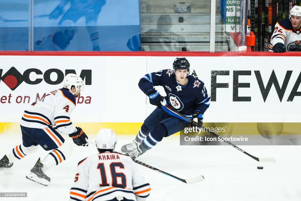 NHL: APR 17 Oilers at Jets