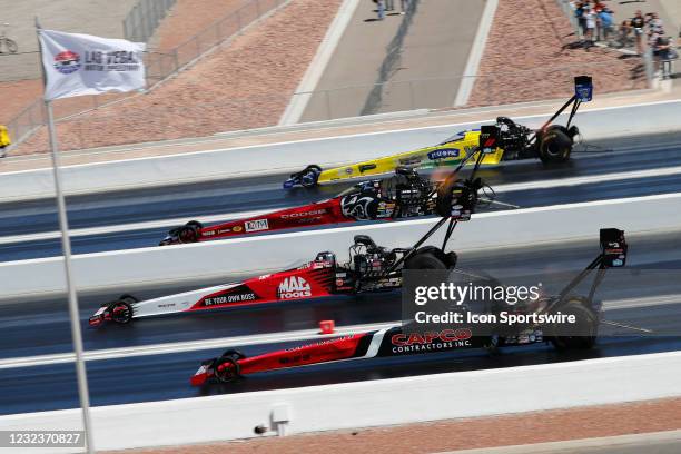 Billy Torrence Racing Crew Don Schumacher Photos and Premium High Res Pictures - Getty Images