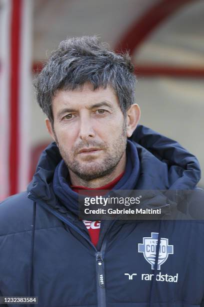 Giacomo Gattuso manager of Como 1907 looks on during the Serie B match between AS Livorno and Como 1907 at Armando Picchi Stadium on April 18, 2021...