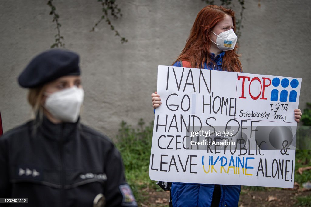Czechs protest in front of the Russian Embassy in Prague