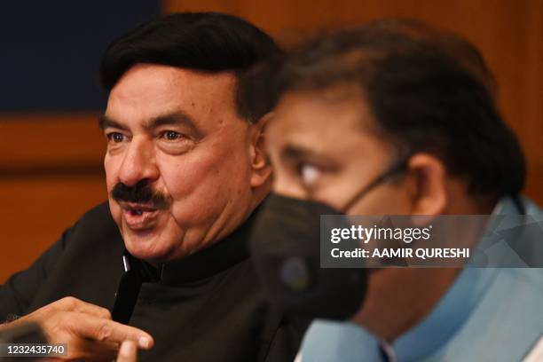 Chodry Rashid Rashid Ahmed Photos and Premium High Res Pictures - Getty Images