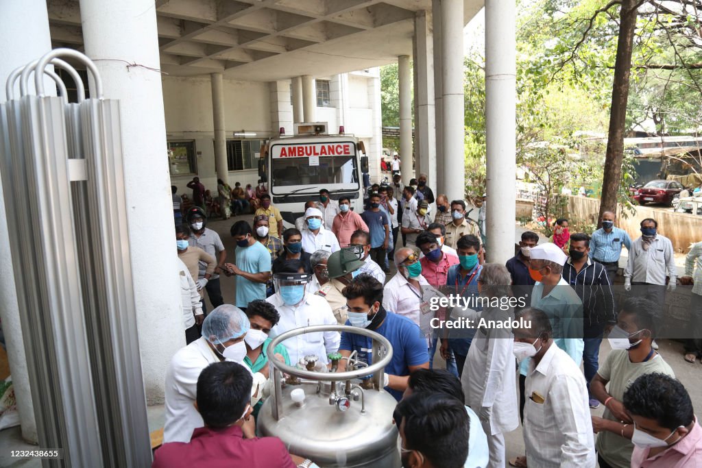 India: 22 COVID-19 patients die in hospital oxygen leak