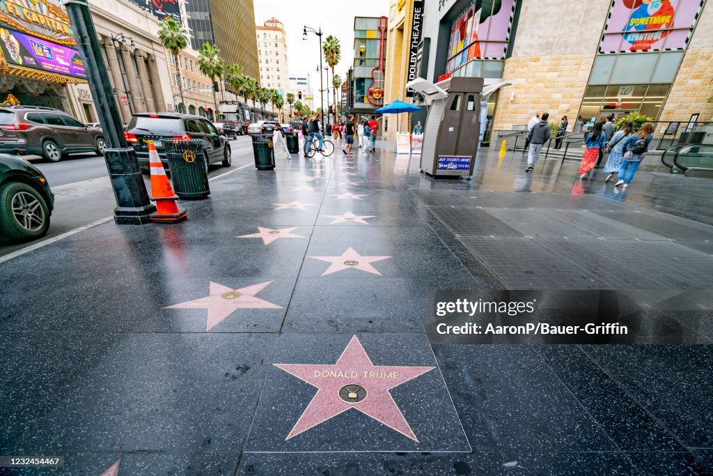 Hollywood Exteriors And Landmarks - 2021