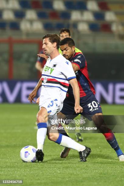 Adrien Silva of Sampdoria during the Serie A match between FC Crotone and UC Sampdoria at Stadio Comunale Ezio Scida on April 21, 2021 in Crotone,...