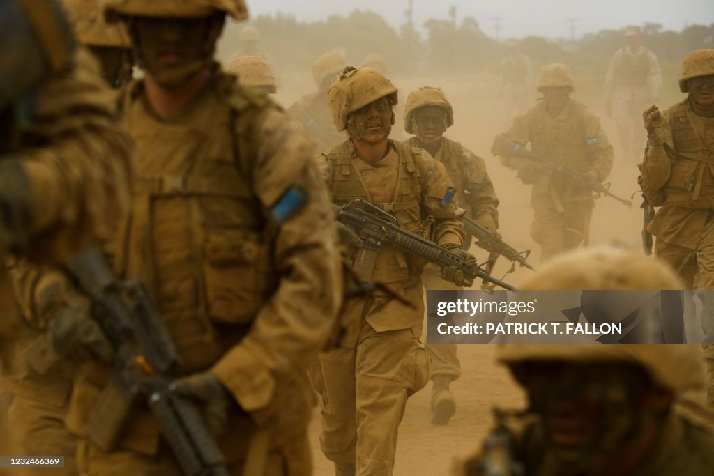 US-MARINES-RECRUIT-GENDER