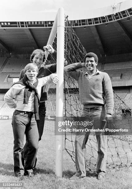Liverpool footballers Sammy Lee , Steve Ogrizovic and Howard Gayle in the stadium prior to the European Cup Final between Liverpool and Real Madrid...