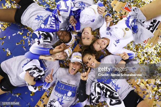 Kentucky celebrates winning against Texas during the Division I Women's Volleyball Championship held at the Chi Health Center on April 24, 2021 in...