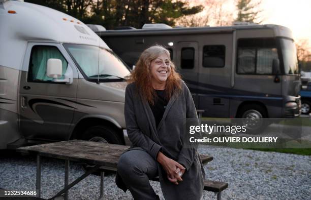 Woman Rving 66 Going Rving Stock Photos, High-Res Pictures, and Images - Getty Images