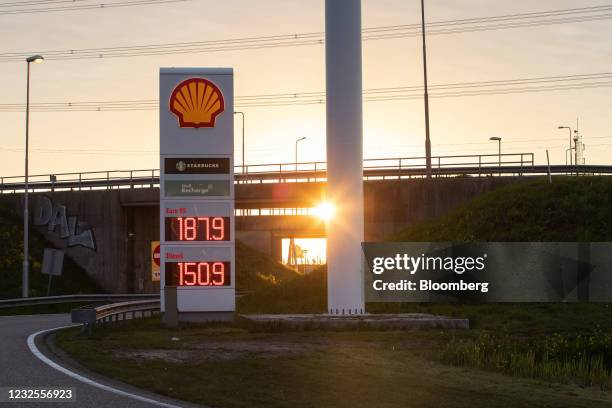 Royal Dutch Shell Plc logo on a totem at a gas station in Rotterdam, Netherlands, on Tuesday, April 27, 2021. Shell reports first quarter earnings on...