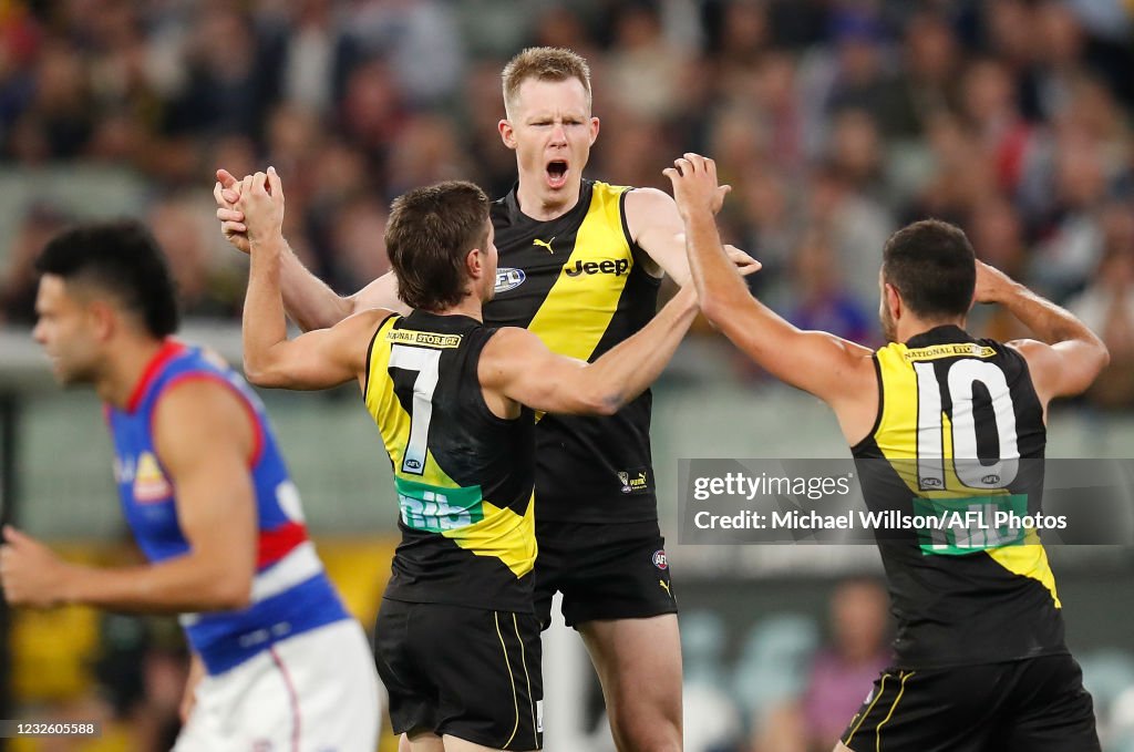 AFL Rd 7 - Richmond v Western Bulldogs