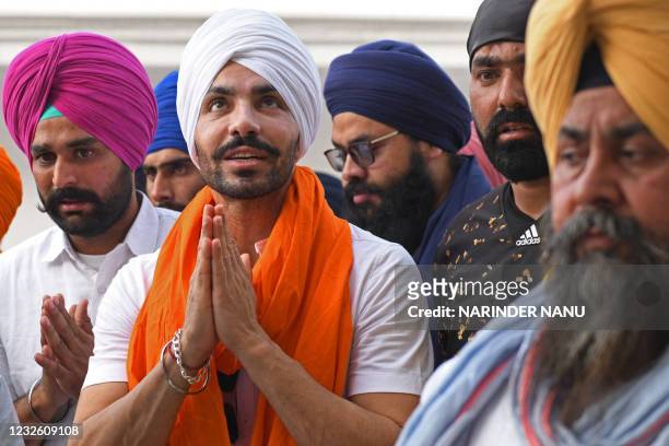 82 Deep Sidhu Photos and Premium High Res Pictures - Getty Images
