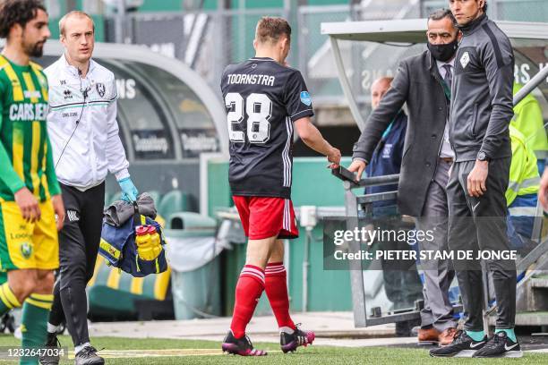 Feyenoord Dutch midfielder Jens Toornstra leaves the field after a red card during the Dutch Eredivisie match between ADO Den Haag and Feyenoord at...