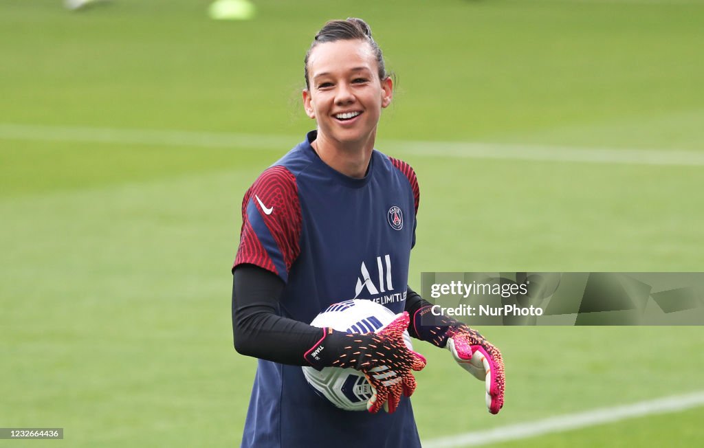 Barcelona v Paris Saint-Germain - UEFA Women's Champions League Semi Final: Leg Two