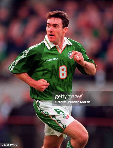 Dublin , Ireland - 10 November 1996; Alan McLoughlin of Republic of Ireland during the FIFA World Cup 1998 Group 8 Qualifying match between Republic...