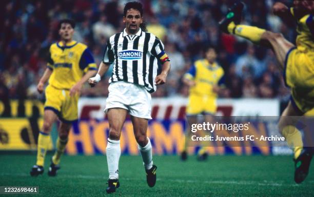 Juventus player Roberto Baggio during Juventus - Parma, Uefa cup finaly, on may 17 in Milan, Italy.