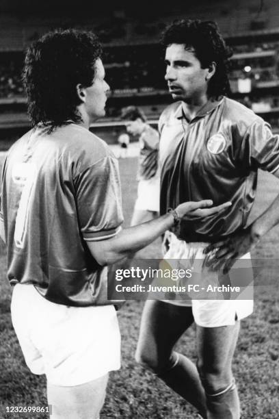 Roberto Baggio with Carnevale during a match with Italia on 90's in Italy.