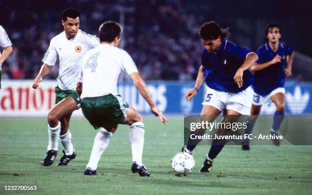 Roberto Baggio during Italia - Eire, on Italia world cup on June 30, 1990 in Rome, Italy.