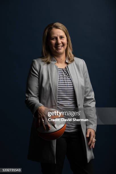 Chel Reeves Cheryl Reeves Photos and Premium High Res Pictures - Getty Images