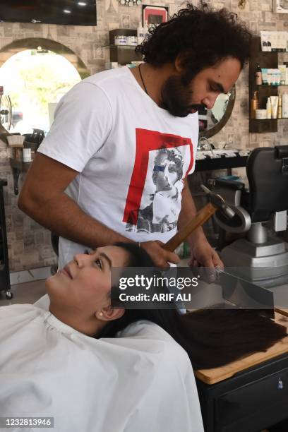 108 Unusual Haircut Photos and Premium High Res Pictures - Getty Images 108 Unusual Haircut Photos and Premium High Res Pictures - Getty Images
