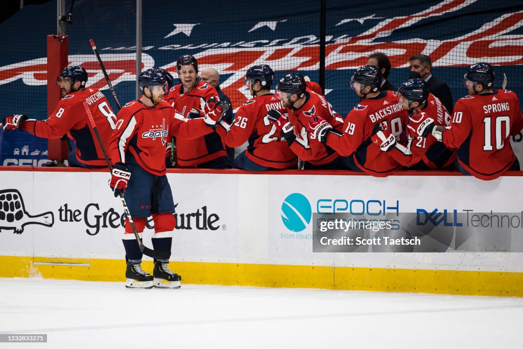 Boston Bruins v Washington Capitals