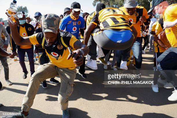 13 Kaizer Chiefs Village Stock Photos, High-Res Pictures, and Images -  Getty Images