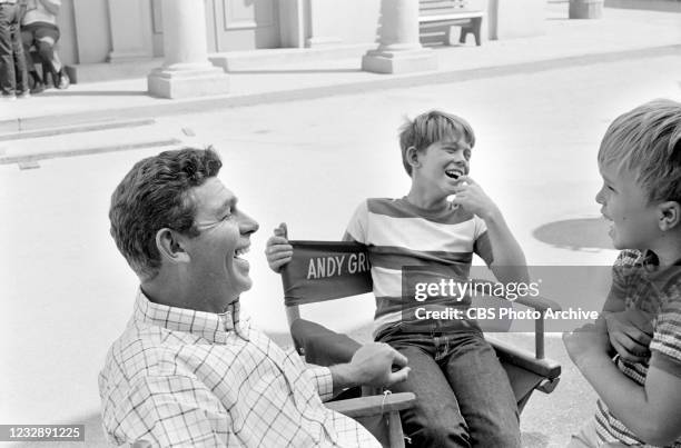 Andy Griffith , Ron Howard and his brother Clint Howard spend time on the set of the 'Goober Makes History' episode of CBS television's "The Andy...