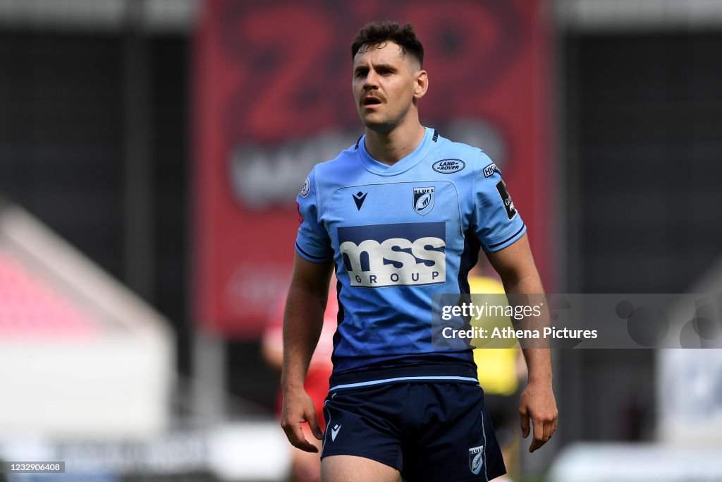 Scarlets v Cardiff Blues - Guinness Rainbow Cup