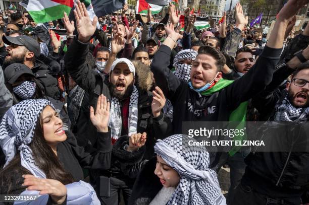 Pro-Palestinian supporters demonstrate against violence in Israel and the Gaza Strip on Dam Square in Amsterdam on May 16, 2021. - Netherlands OUT /...