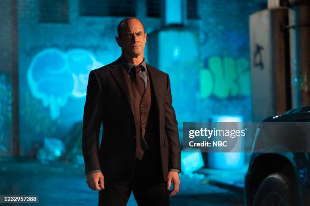 Got This Rat" Episode 106 -- Pictured: Christopher Meloni as Detective Elliot Stabler --