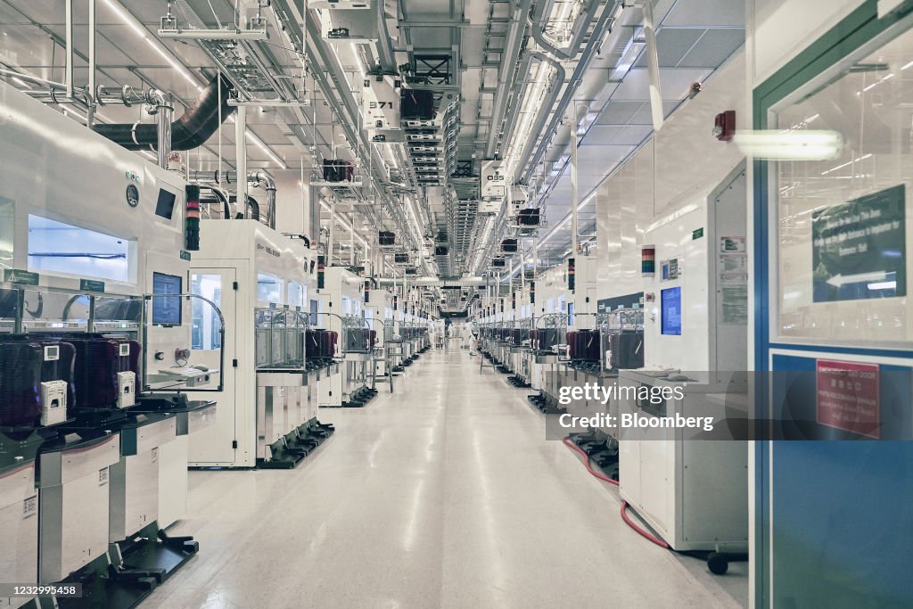 Semiconductor Manufacturing at the Globalfoundries Inc Singapore Facility