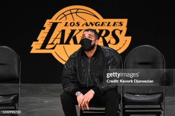 Drake Rapper Game Show Drake (Musician) Photos and Premium High Res Pictures - Getty Images