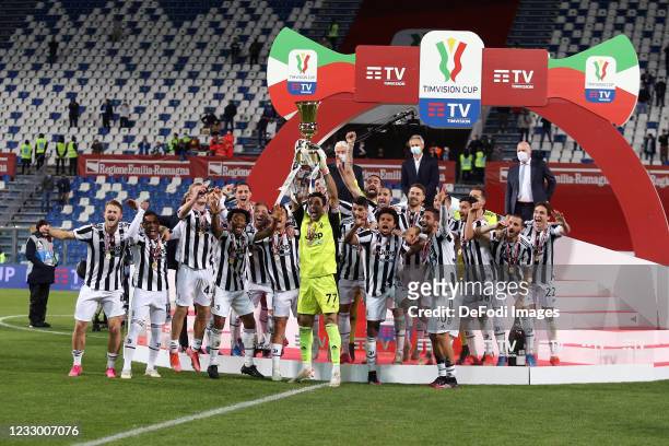 Gianluigi Buffon of Juventus FC lifts the trophy after winning the TIMVISION Cup Final between Atalanta BC and Juventus at the Mapei Stadium - Citta'...