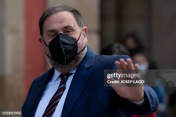 Jailed Catalan separatist Oriol Junqueras arrives for a session of the Catalan parliament to debate the swearing in of a new regional president for...