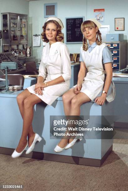 Los Angeles, CA Barbara Rucker, Nancy Fox appearing in the ABC tv series 'The New Temperatures Rising Show', episode 'Operation Mercy'.