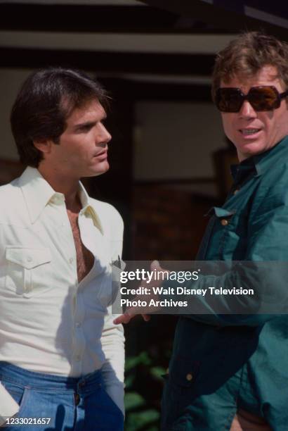 Los Angeles, CA Robert Lipton, Michael Parks appearing in the ABC tv series 'Wide World of Entertainment', episode 'Armchair Detective: Mystery at...