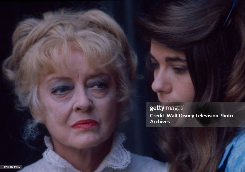 Bette Davis, Sian Barbara Allen appearing in the ABC tv movie... News