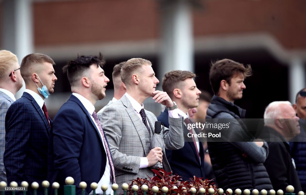 Haydock Racegoers watch the action at Haydock Park, on May 22, 2021 in... News ...